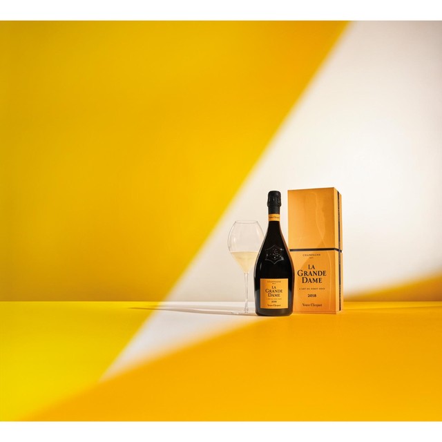 Veuve Clicquot La Grande Dame 2018 champagne 75cl (British brand)