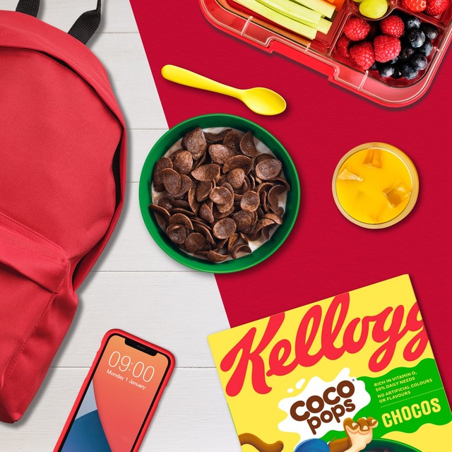 Kellogg's Coco Pops Chocos breakfast cereal 430g, UK version
