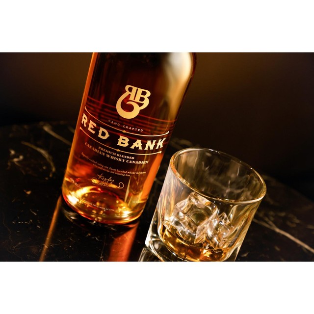 Red Bank Canadian Whisky 70cl, importiert aus dem Vereinigten Königreich