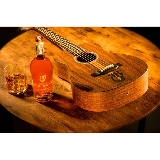 Red Bank Canadian Whisky 70cl, imported from the UK