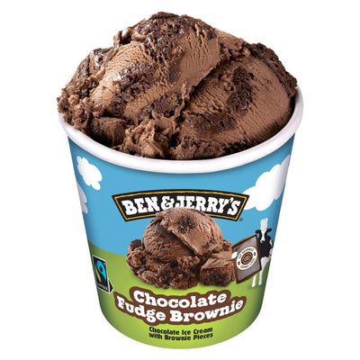 وعاء آيس كريم M&S Ben & Jerry's Chocolate Fudge Brownie 465 مل - اشترِ عبر الإنترنت من McGrocer