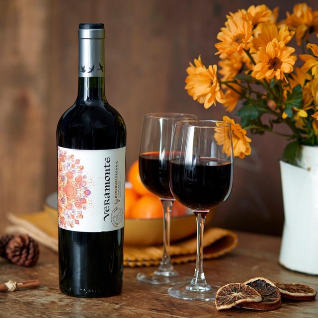 Veramonte Organic Carmenere wine 75cl (British brand)