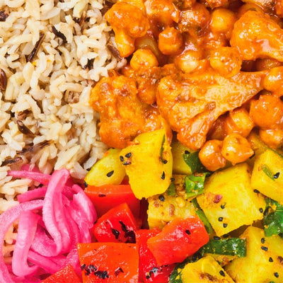Pollen + Grace Tikka Kichererbsen- und Gemüse-Heißschale Fertiggericht 400g