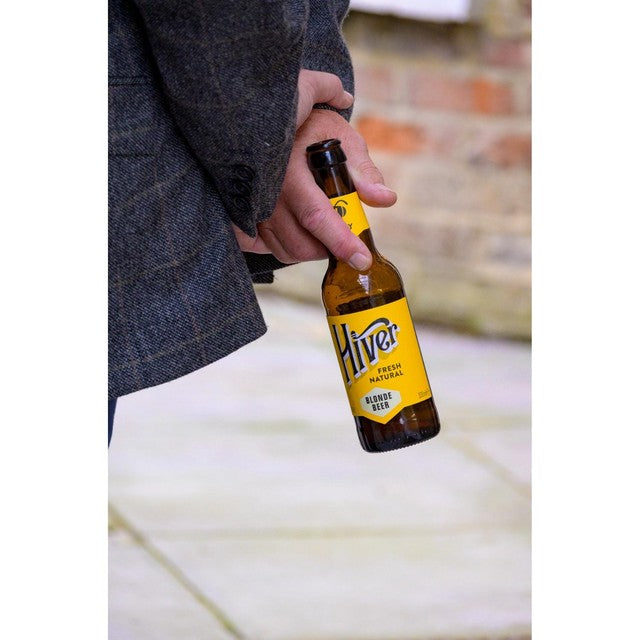 Hiver Blonde Beer can 330ml, UK version