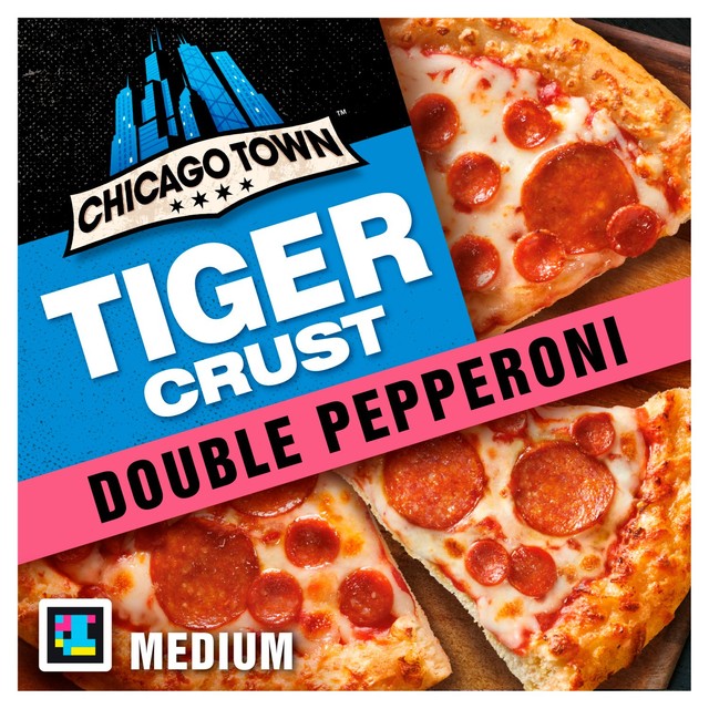 Chicago Town tiger crust double pepperoni pizza 320g - British product