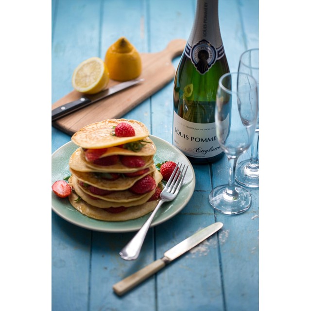Louis Pommery England Brut sparkling wine 75cl, UK version