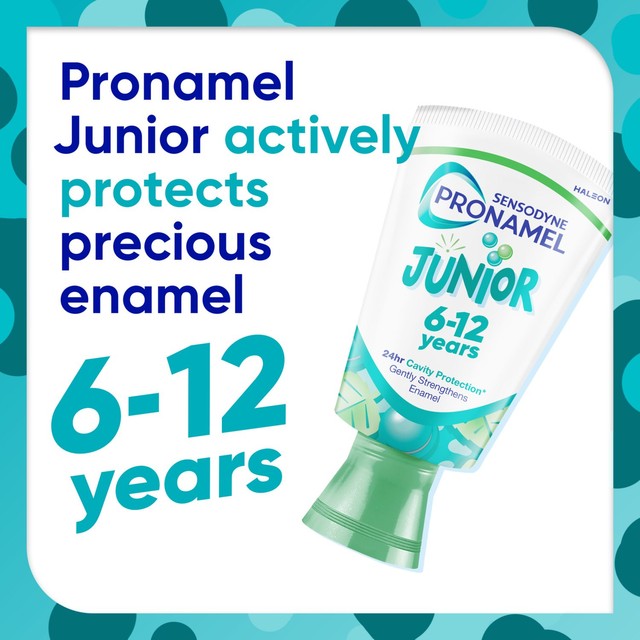 Sensodyne toothpaste Bubble Mint 50ml (British brand)