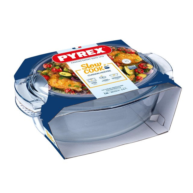 Pyrex Easy Grip casserole dish 5.8L, imported from the UK