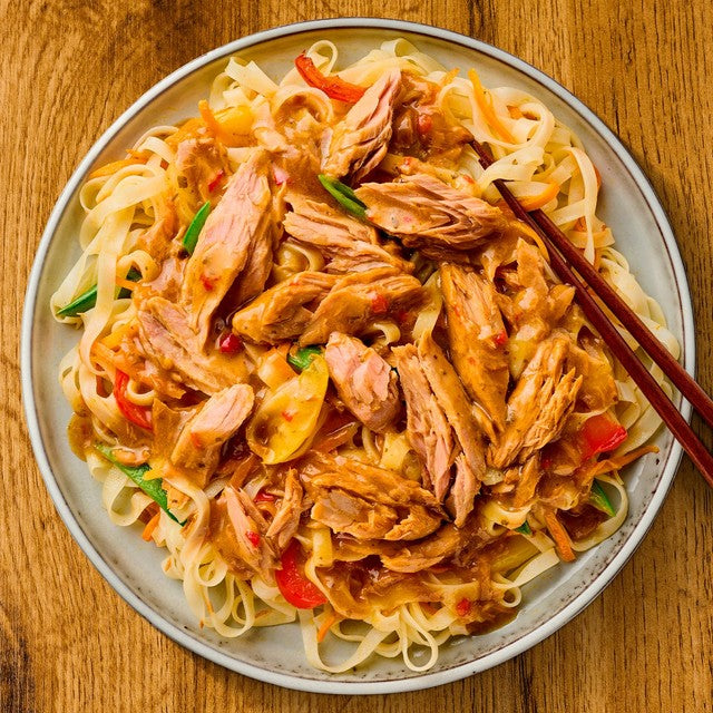 John West Stir & Serve Tuna in soy ginger honey sauce 300g - British product