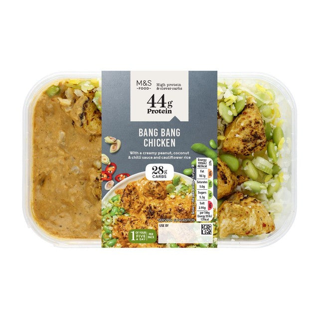 Pollo Bang Bang de alto contenido proteico de M&S, 355 g, importado del Reino Unido.