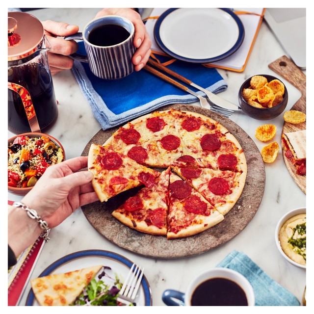 Goodfella's gluten free pepperoni pizza 317g, UK version