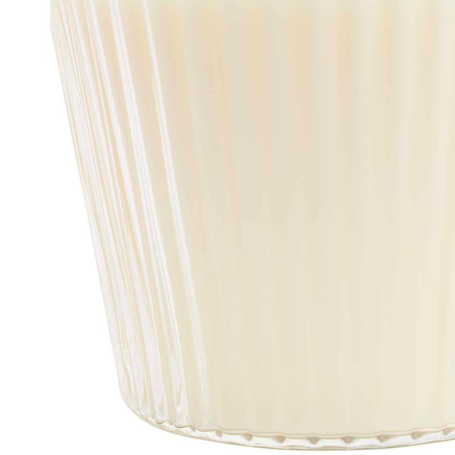M&S Garden Primrose pink 3 wick candle, imported from the UK