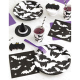 Unique Party Halloween Bats paper party plates 22.86cm, UK version