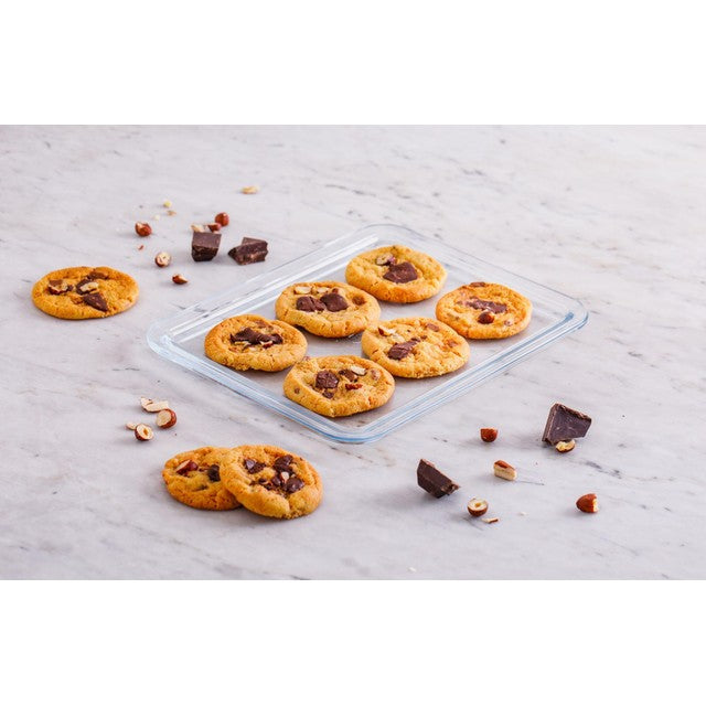 Pyrex small glass baking tray 25cm, imported from the UK