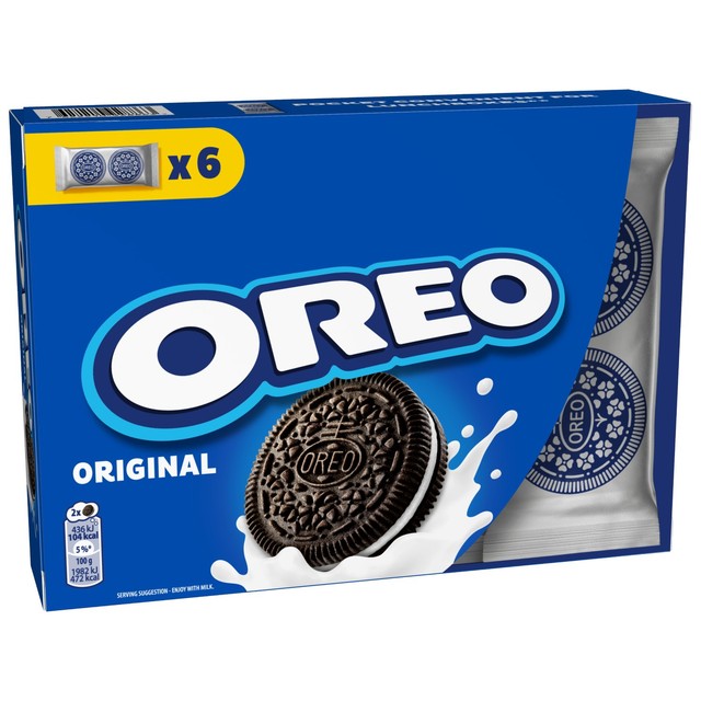 Oreo Original Vanilla sandwich cookies 132g, imported from the UK