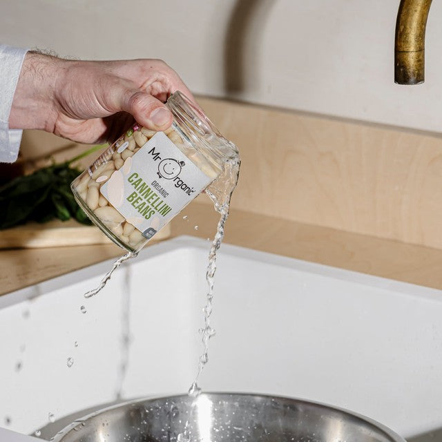 Mr Organic Cannellini Beans 350g, imported from the UK