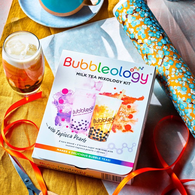Bubbleology taro and brown sugar bubble tea kit 320g - British product