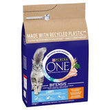 Purina One light dry cat food with chicken and wheat 2.8kg, imported from the UK