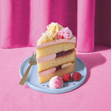 Tarta de frambuesa con vetas de M&S, 960 g, importada del Reino Unido.