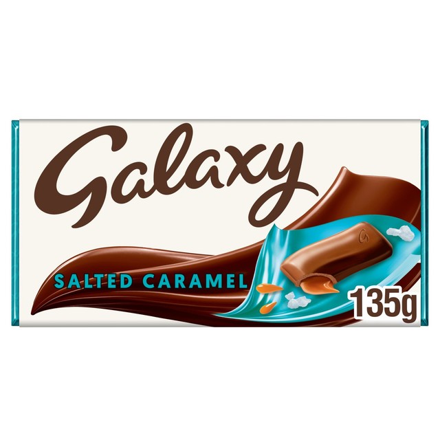 Galaxy milk chocolate bar with salted caramel 135g - British product