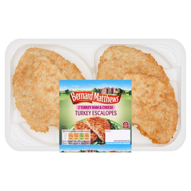 Turkey Escalopes with Ham and Cheese Sauce Coated in Breadcrumbs 285g