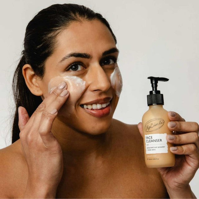 UpCircle cleansing face milk with aloe vera and oat powder 120ml (British brand)