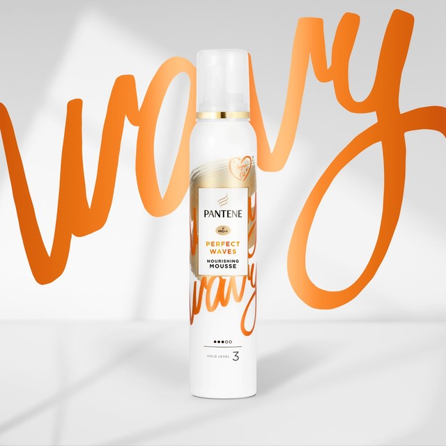 Pantene Styling Waves Hair Mousse 200ml, imported from the UK