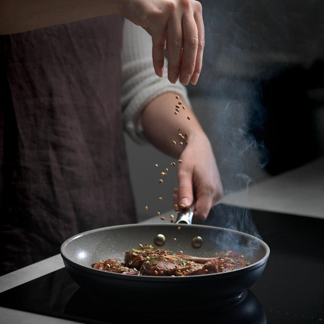 Stellar Rocktanium Non-Stick Frying Pan 30cm (British brand)