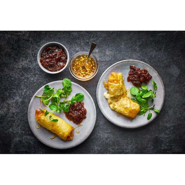 M&S Caramelised Red Onion Chutney 330g, imported from the UK