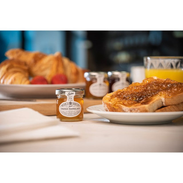 Tiptree orange marmalade fine cut peel 42g (British brand)