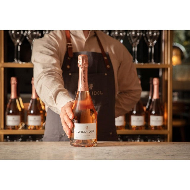 Wild Idol alcohol-free sparkling rosé wine 75cl (British brand)
