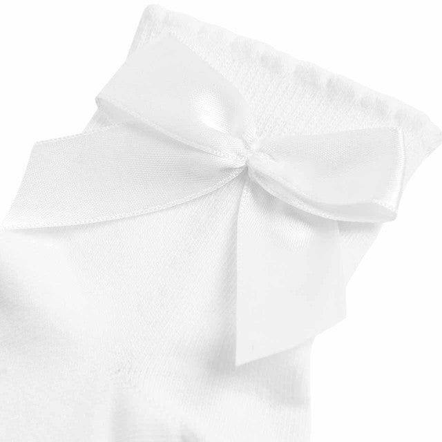 M&S girls ankle socks white size 4-7 large, imported from the UK