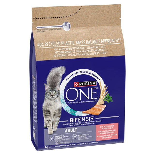 Purina One salmon dry cat food 3kg, imported from the UK