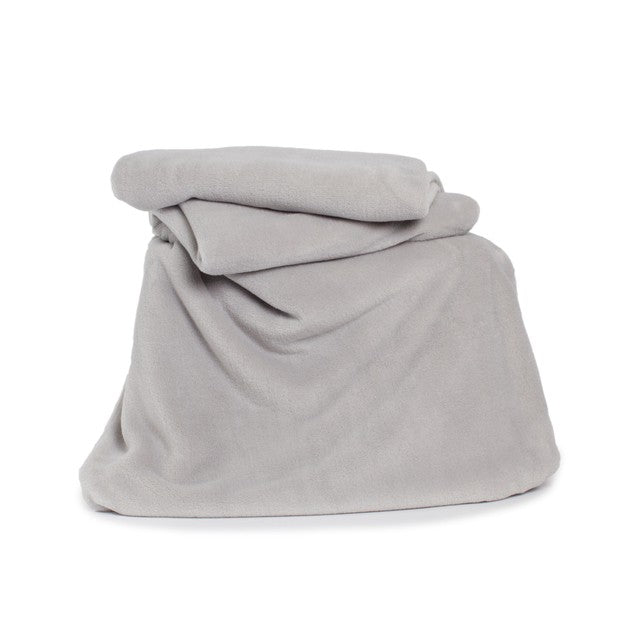Deyongs silver fleece throw 140x180cm - British product