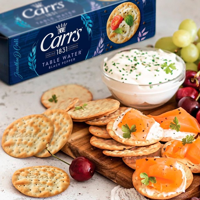 Carr's black pepper table water crackers 125g - British product