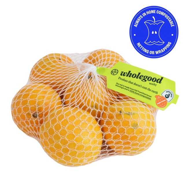 Wholegood wonky oranges 1kg (British brand)