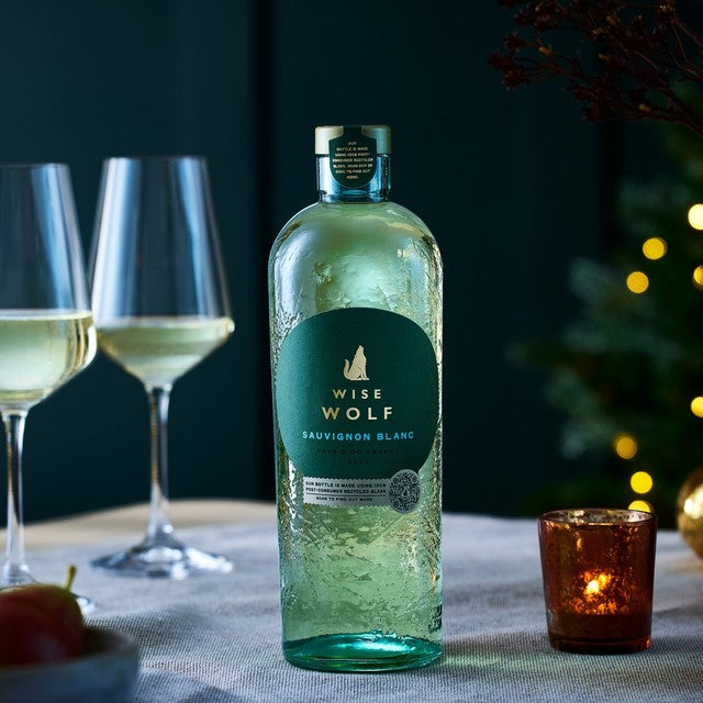 Wise Wolf white wine Sauvignon Blanc 75cl (British brand)