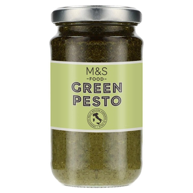 M&S Green Pesto 190g, imported from the UK