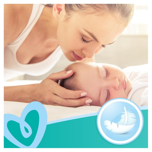 Pampers Fresh Clean baby wipes 52 pack, imported from the UK