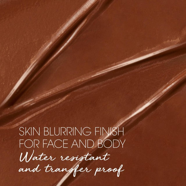 St Tropez body bronzer Medium 100ml (British brand)