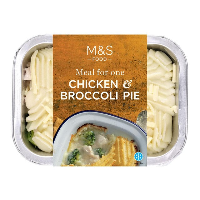 M&S Chicken & Broccoli Pie