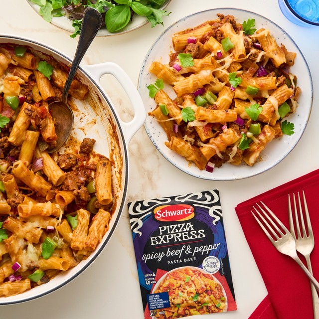 Schwartz Spicy Beef & Pepper Pasta Bake Recipe Mix 30g (British brand)