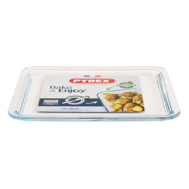 Pyrex small glass baking tray 25cm, imported from the UK