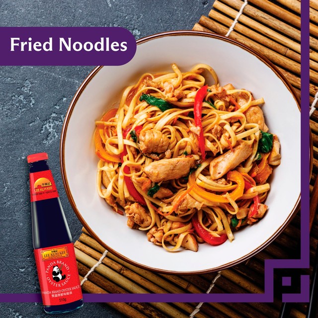 Lee Kum Kee Panda Oyster Sauce 510g, UK version