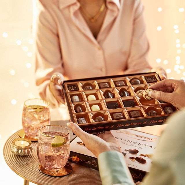 Thorntons Continental Collection Pralinenschachtel 264g (britische Marke)