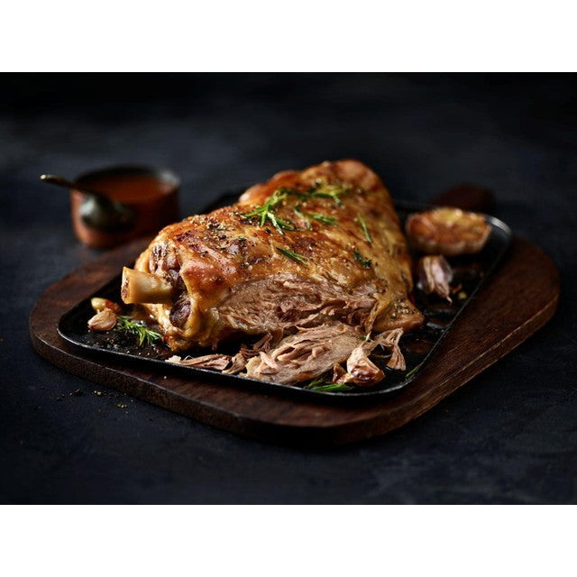 M&S lamb gravy with red wine in a pot, gluten-free - British product