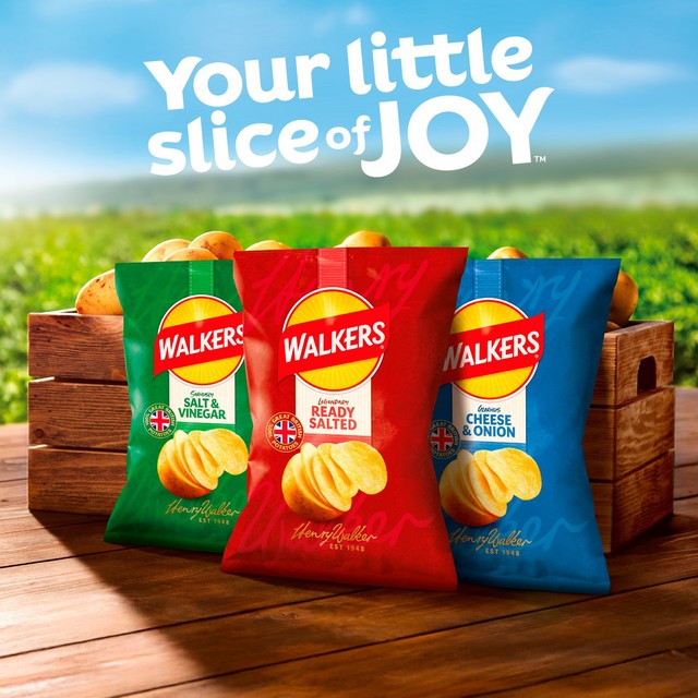 Walkers classic crisps multipack 20 bags, imported from the UK