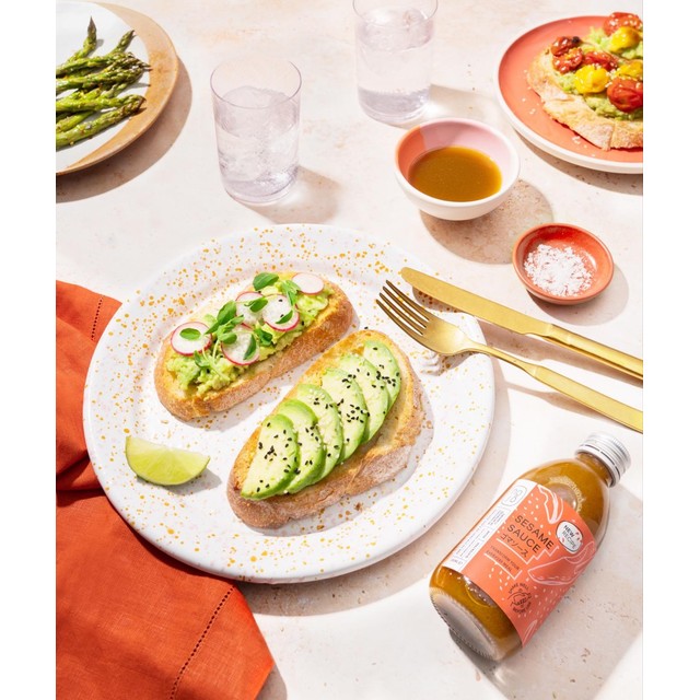 Nojo Sesame Stir-Fry Sauce 200ml, imported from the UK