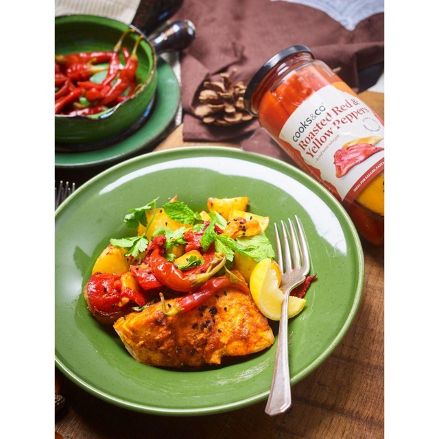 Cooks & Co Roasted Red and Yellow Peppers 460g, imported from the UK