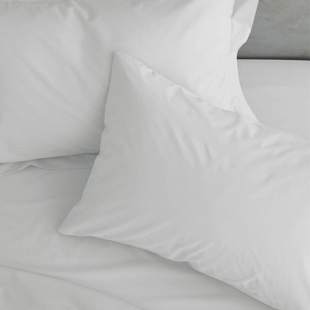 Catherine Lansfield white easy iron percale pillowcase pair 50x75cm - British product